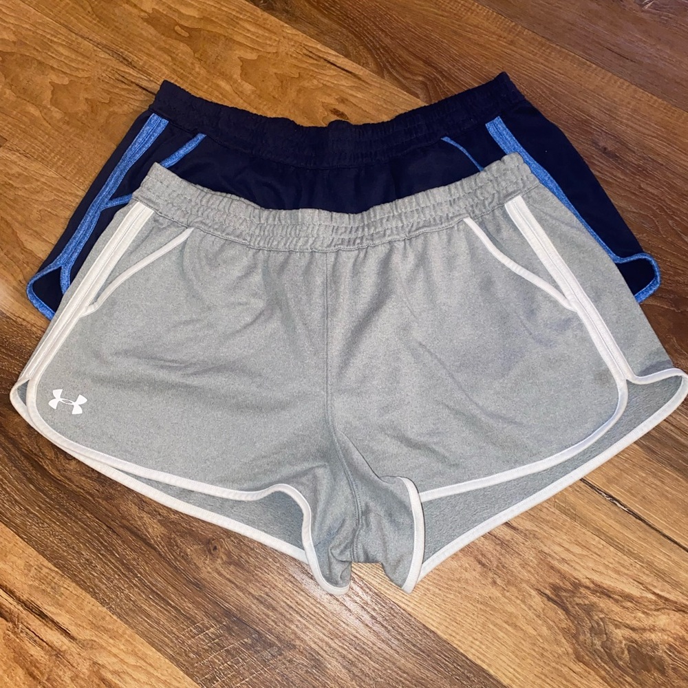 Under Armour Gray and Navy Athletic Shorts Cotton Athletic/Lounge Both Size L